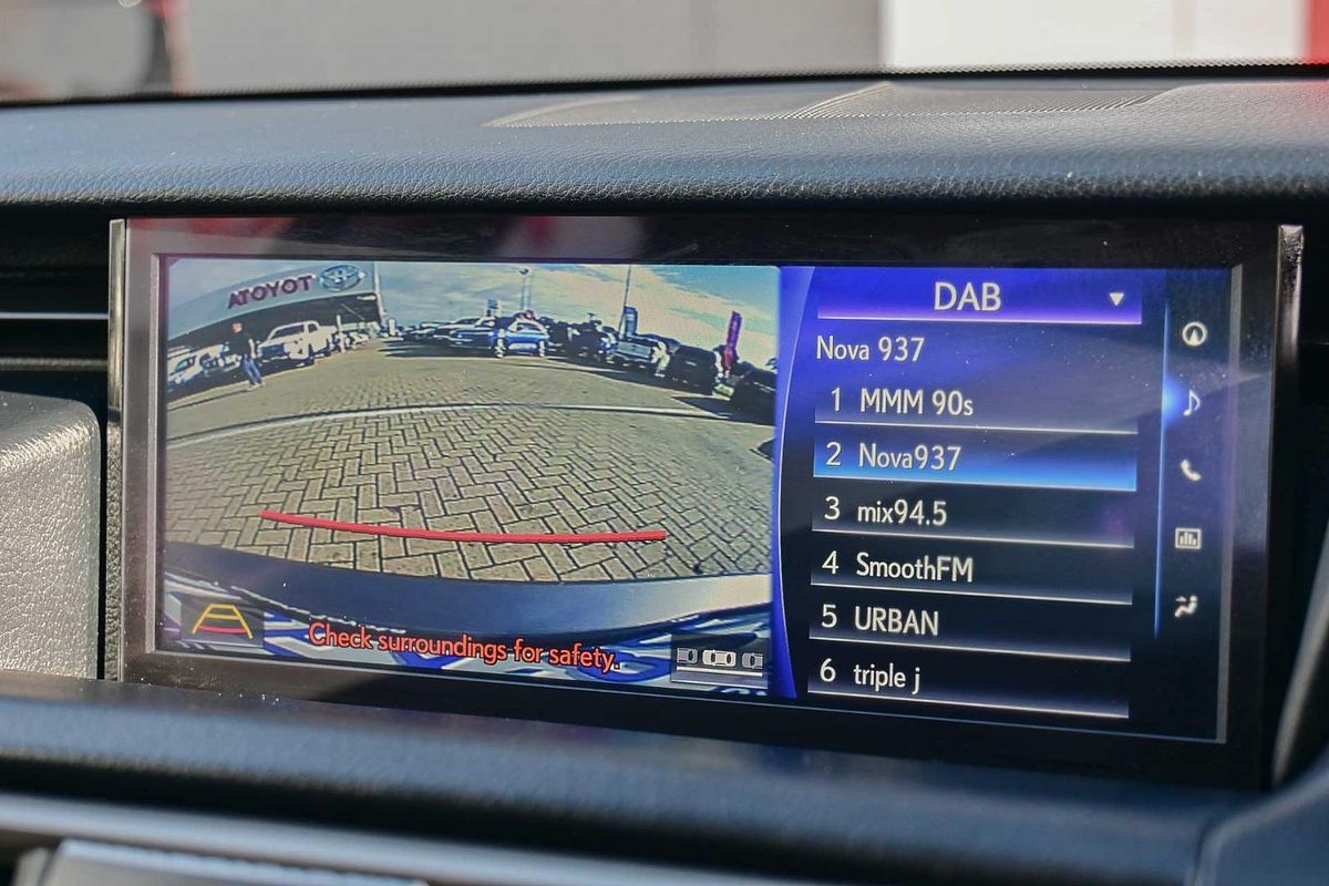 2017 Lexus IS IS200t Luxury ASE30R