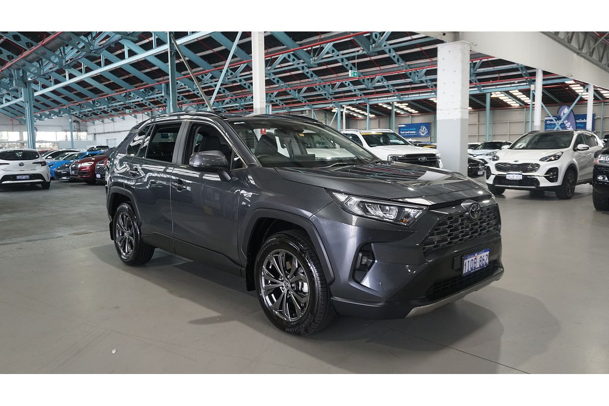 2024 Toyota RAV4 GXL MXAA52R