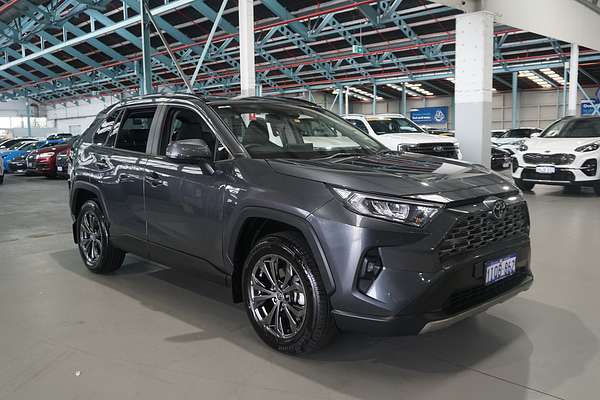 2024 Toyota RAV4 GXL MXAA52R