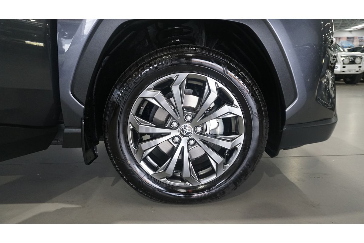 2024 Toyota RAV4 GXL MXAA52R