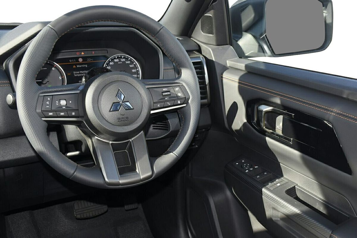 2025 Mitsubishi Triton GSR MV 4X4