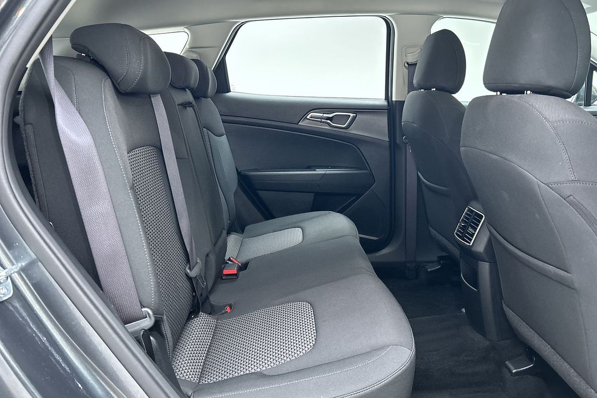 2024 Kia Sportage S NQ5