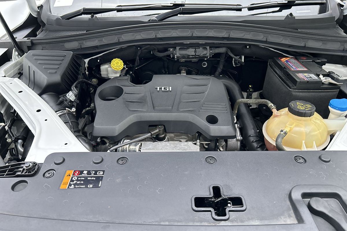 2021 MG HS Core SAS23