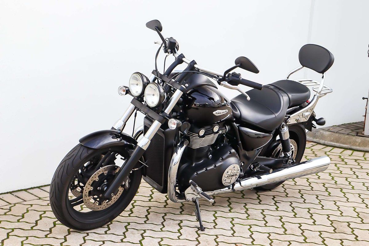 2011 Triumph Thunderbird