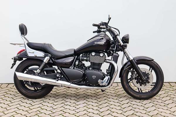 2011 Triumph Thunderbird