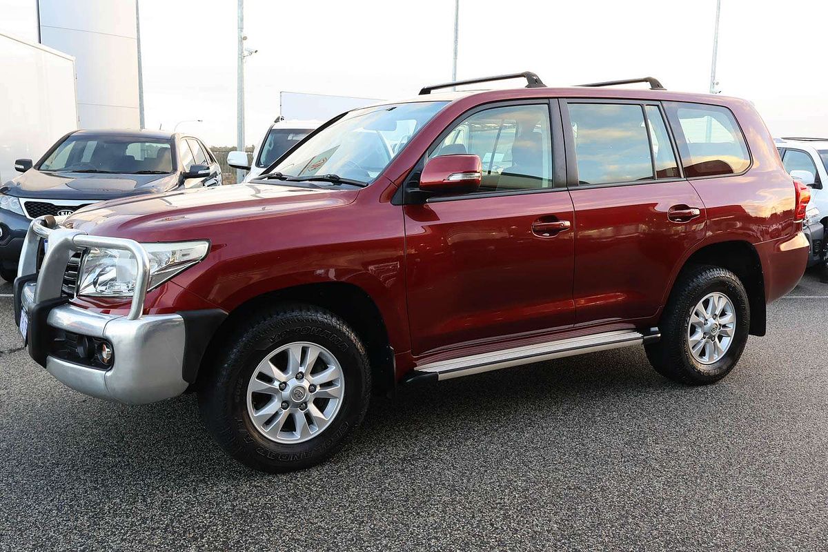 2012 Toyota Landcruiser GXL UZJ200R