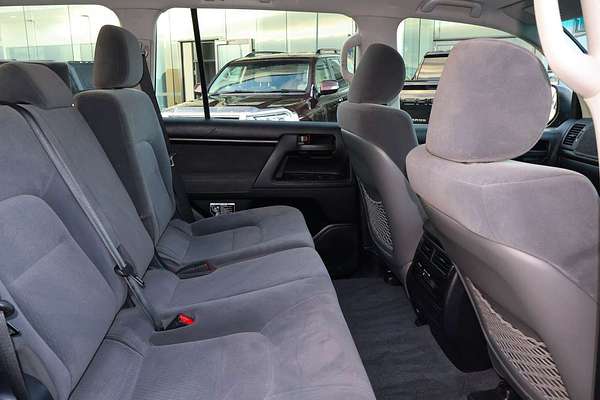 2012 Toyota Landcruiser GXL UZJ200R