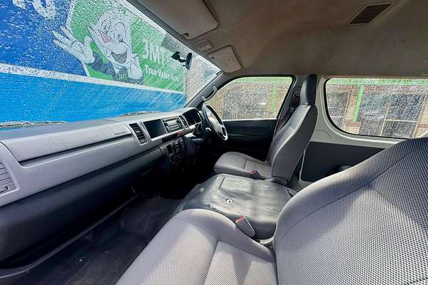 2005 Toyota Hiace Commuter KDH222R