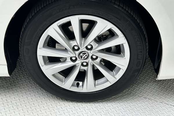 2022 Toyota Camry Ascent AXVA70R