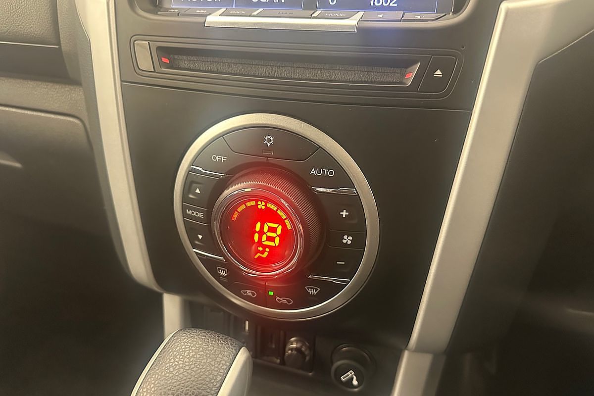2020 Isuzu MU-X LS-U
