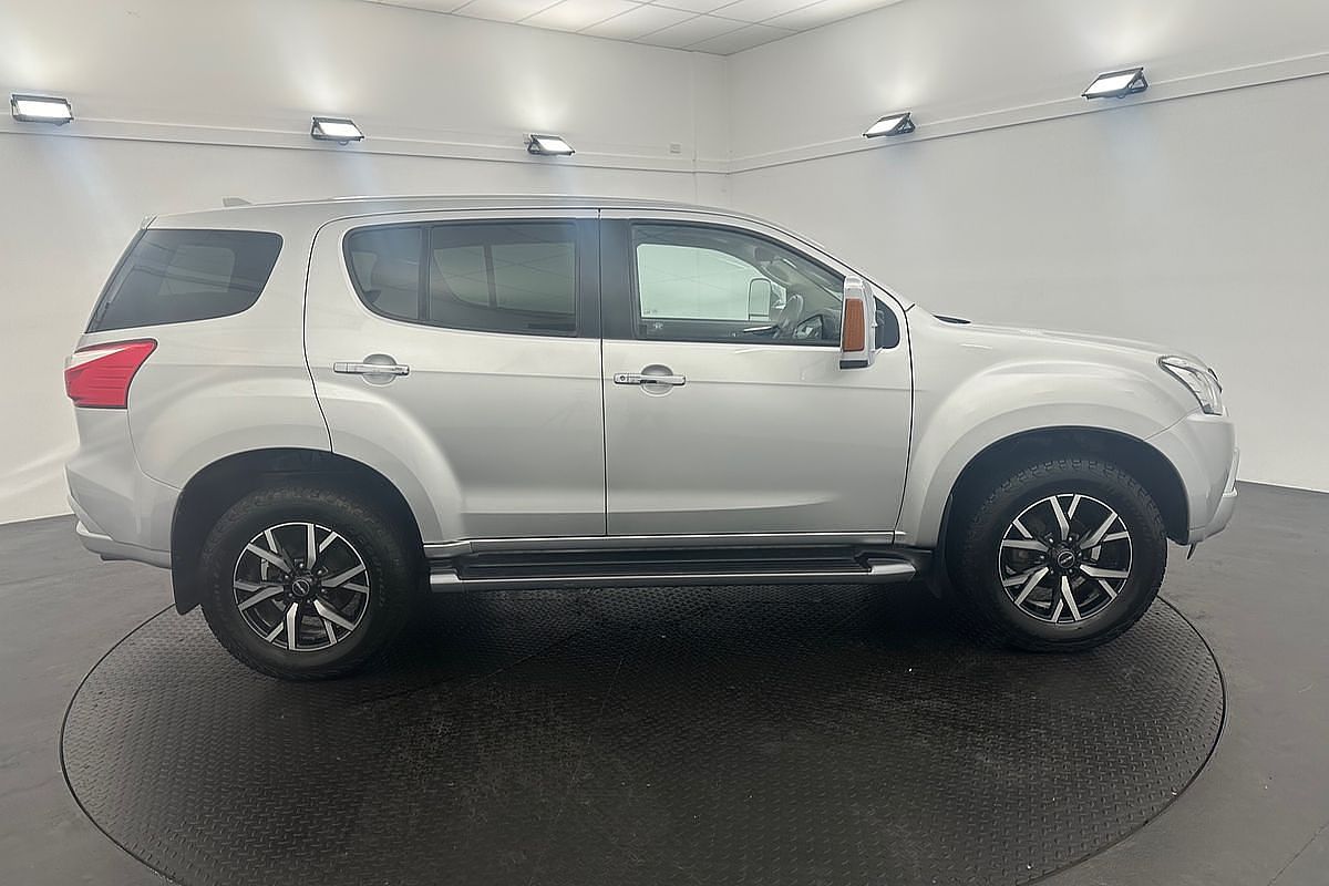 2020 Isuzu MU-X LS-U