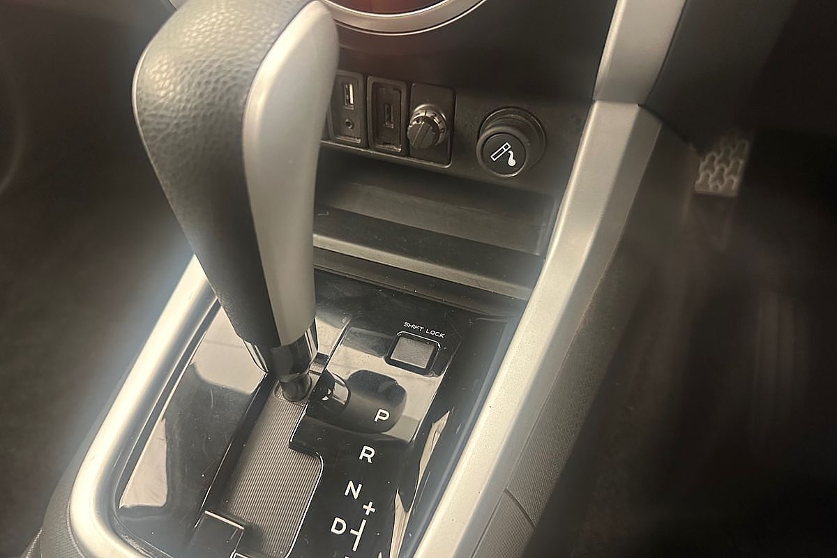 2020 Isuzu MU-X LS-U