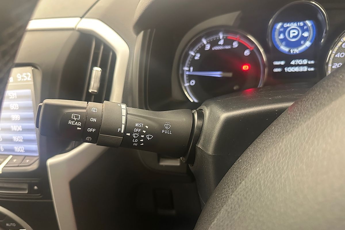2020 Isuzu MU-X LS-U