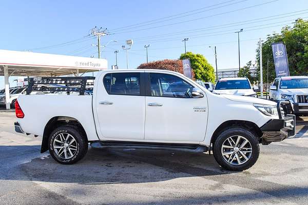 2017 Toyota Hilux SR5 GUN126R 4X4