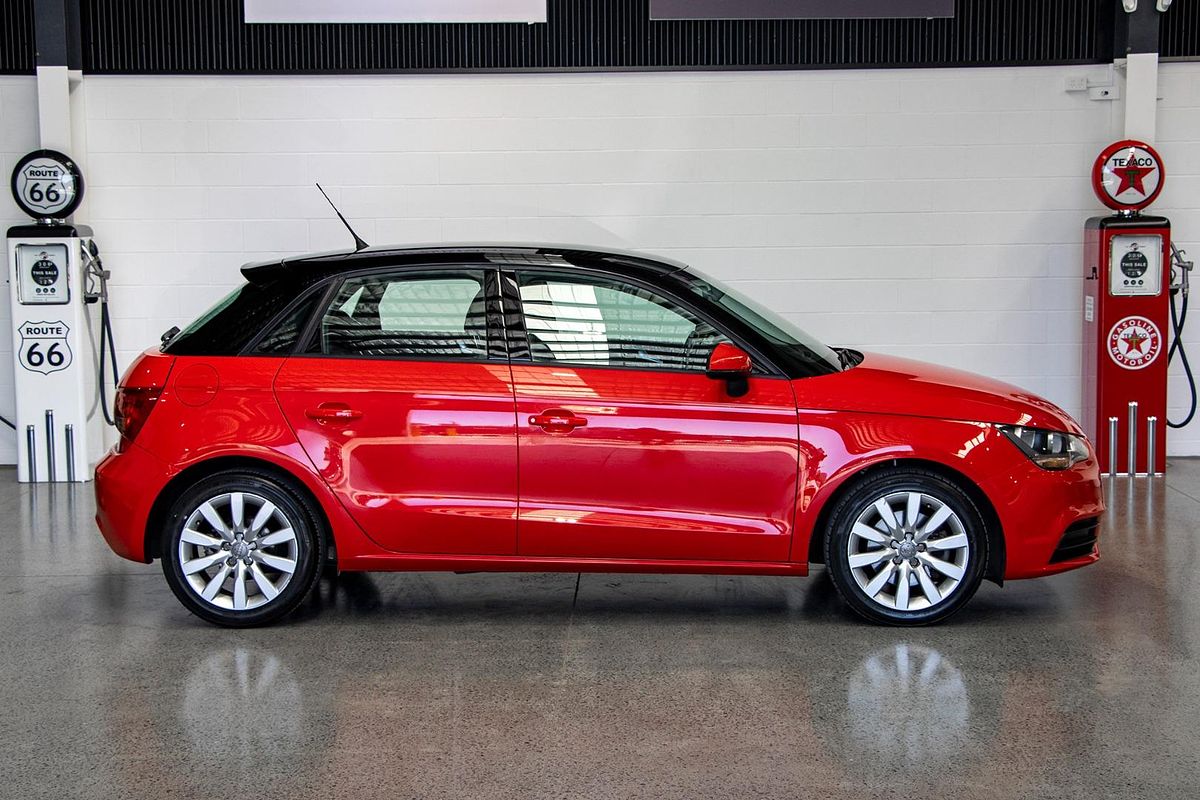 2013 Audi A1 Attraction 8X