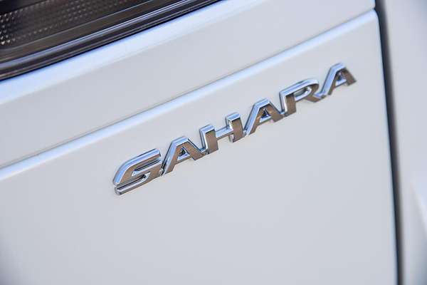2023 Toyota Landcruiser Sahara FJA300R