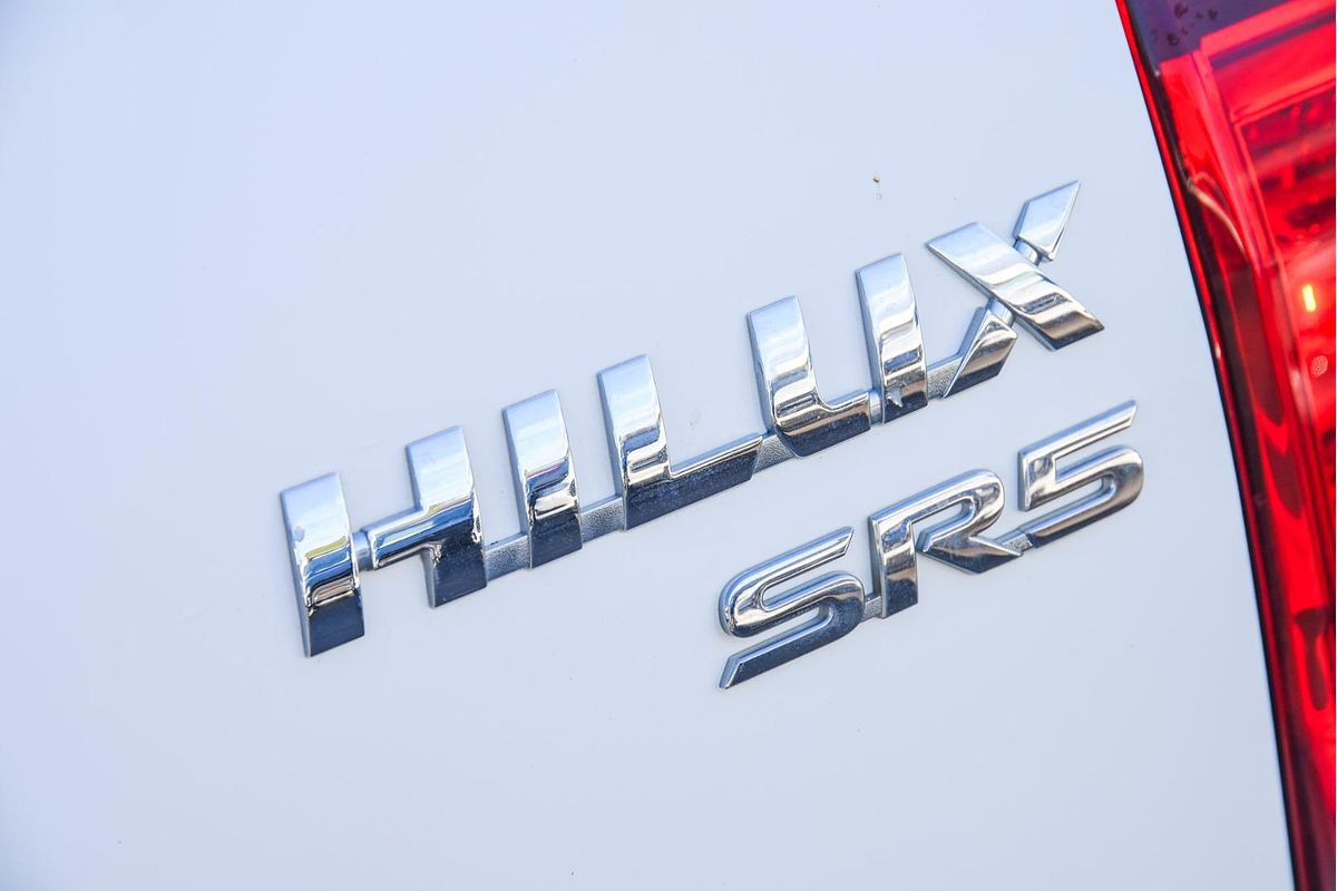 2017 Toyota Hilux SR5 GUN126R 4X4