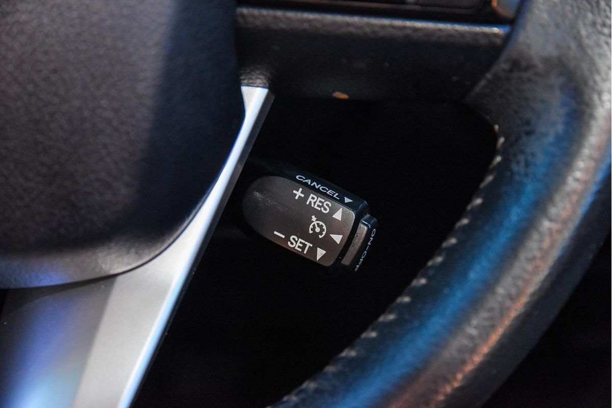2017 Toyota Hilux SR5 GUN126R 4X4