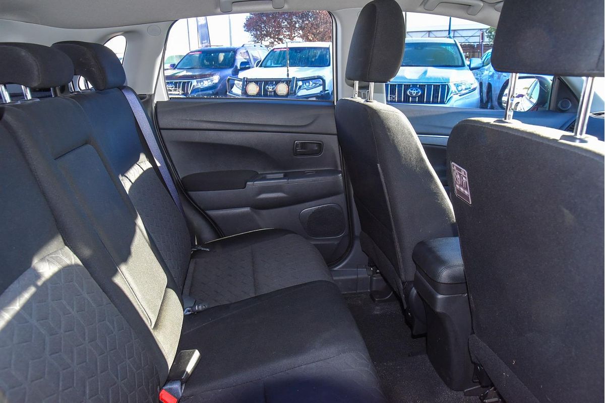 2019 Mitsubishi ASX ES XC