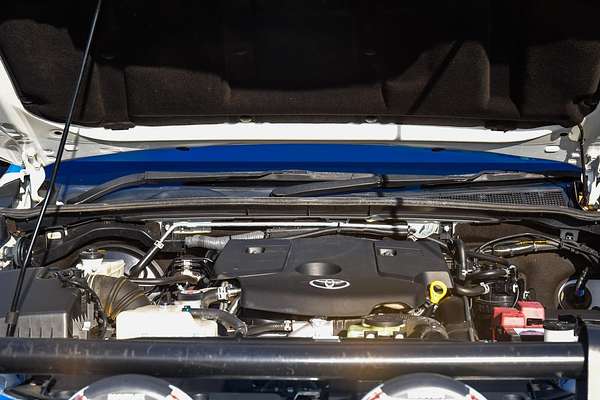 2017 Toyota Hilux SR5 GUN126R 4X4