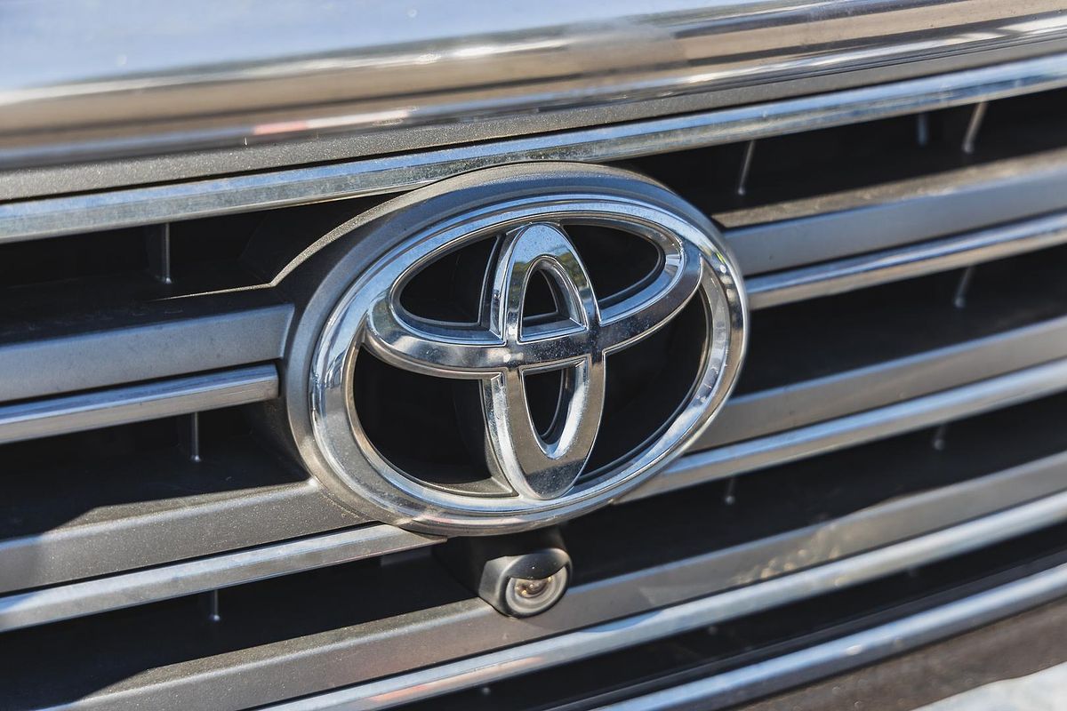 2013 Toyota Landcruiser Sahara VDJ200R