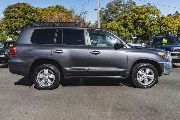 2013 Toyota Landcruiser Sahara VDJ200R