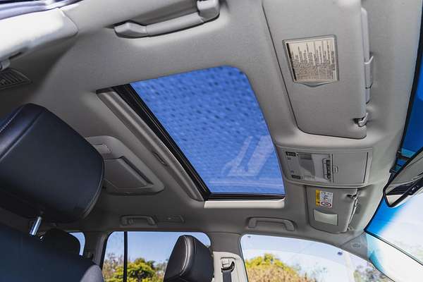 2013 Toyota Landcruiser Sahara VDJ200R