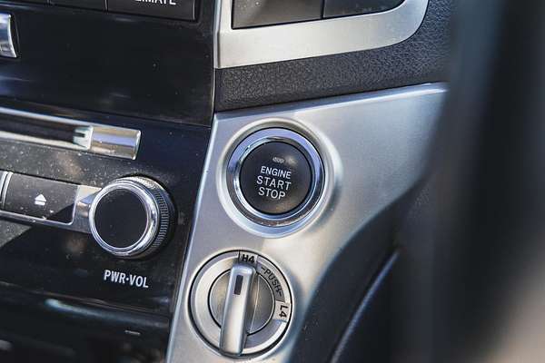 2013 Toyota Landcruiser Sahara VDJ200R
