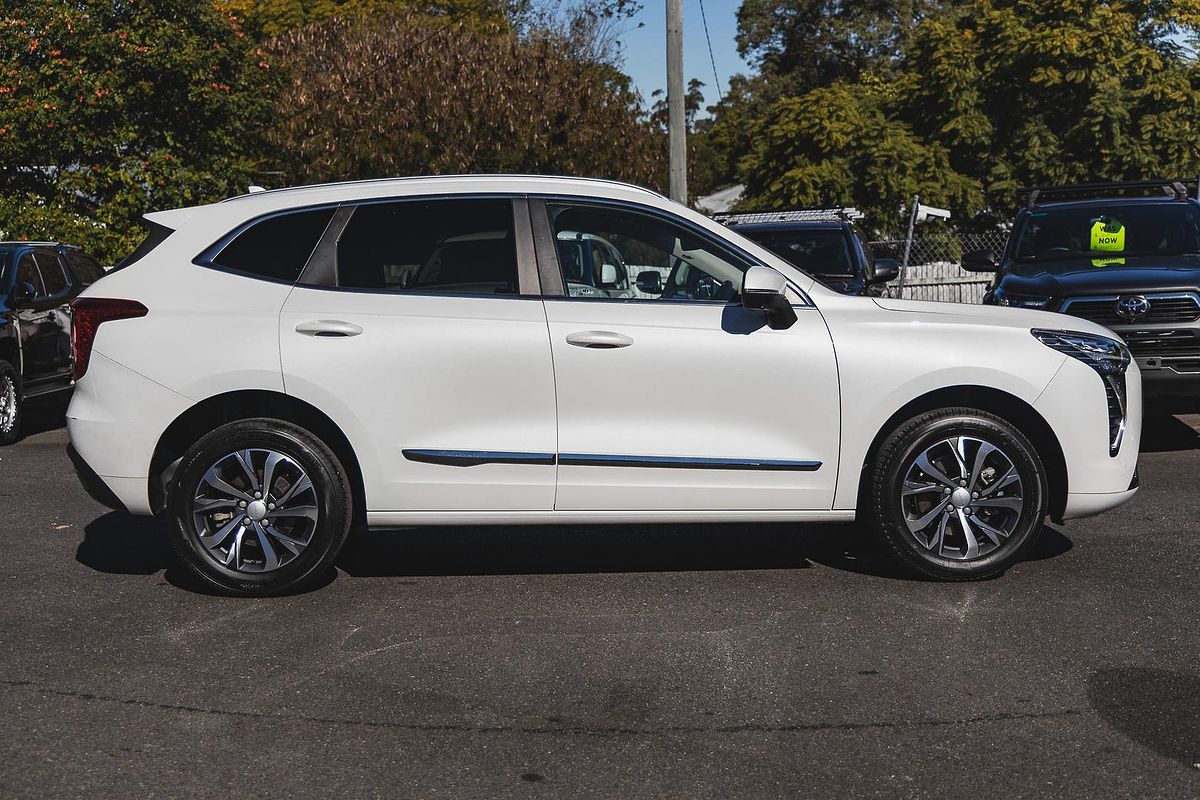 2022 GWM Haval Jolion Lux A01