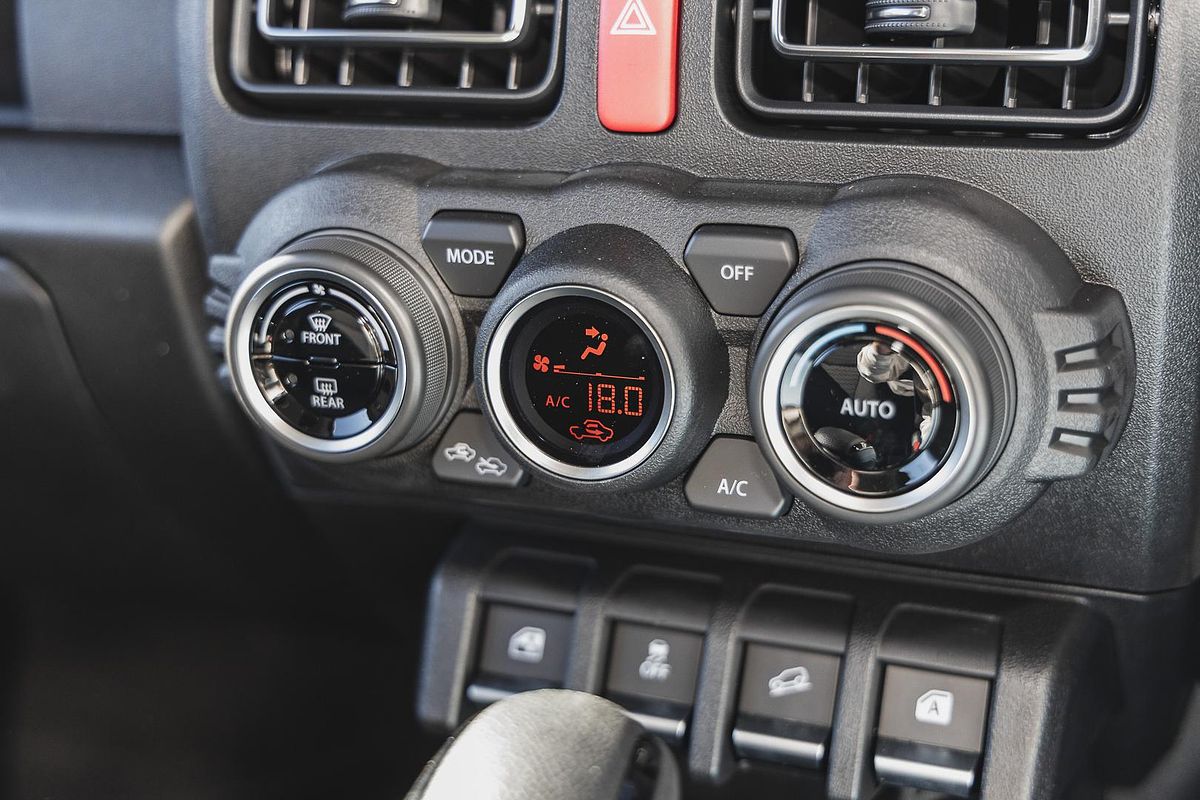 2024 Suzuki Jimny GLX GJ
