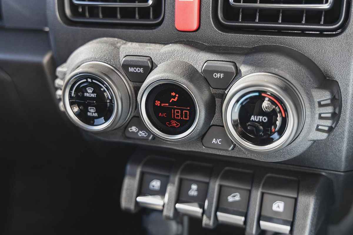 2024 Suzuki Jimny GLX GJ