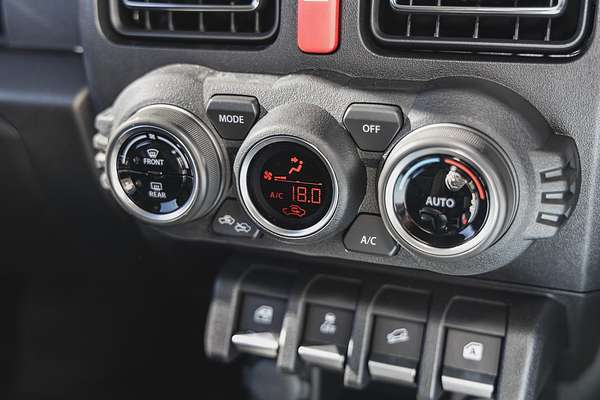 2024 Suzuki Jimny GLX GJ