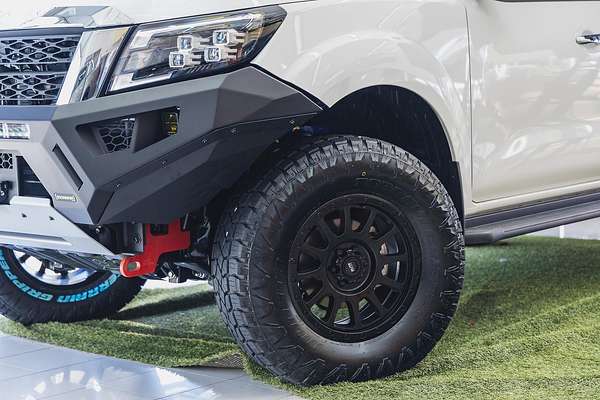 2024 Nissan Navara ST D23 4X4