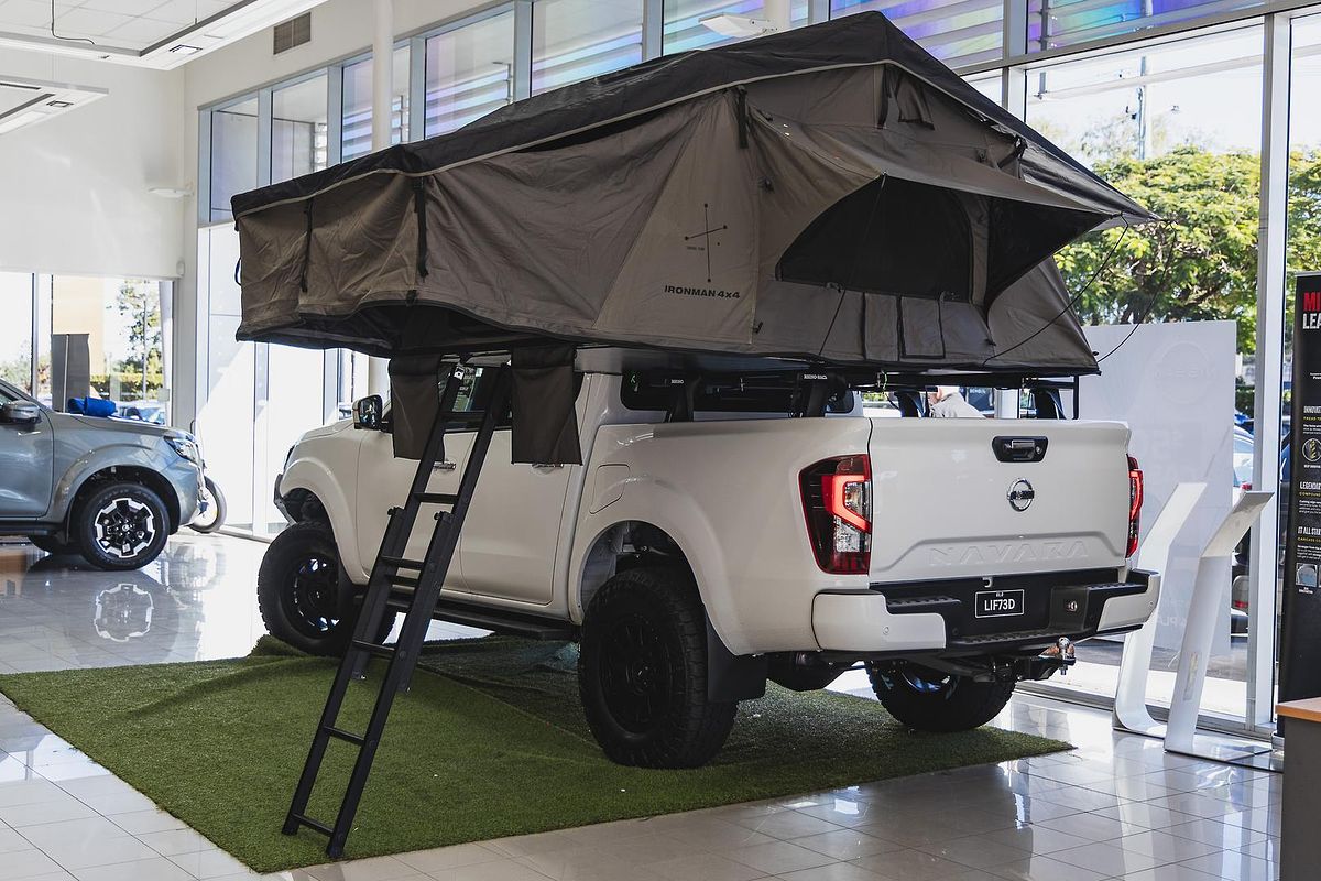 2024 Nissan Navara ST D23 4X4