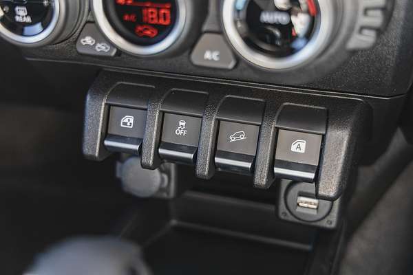 2024 Suzuki Jimny GLX GJ