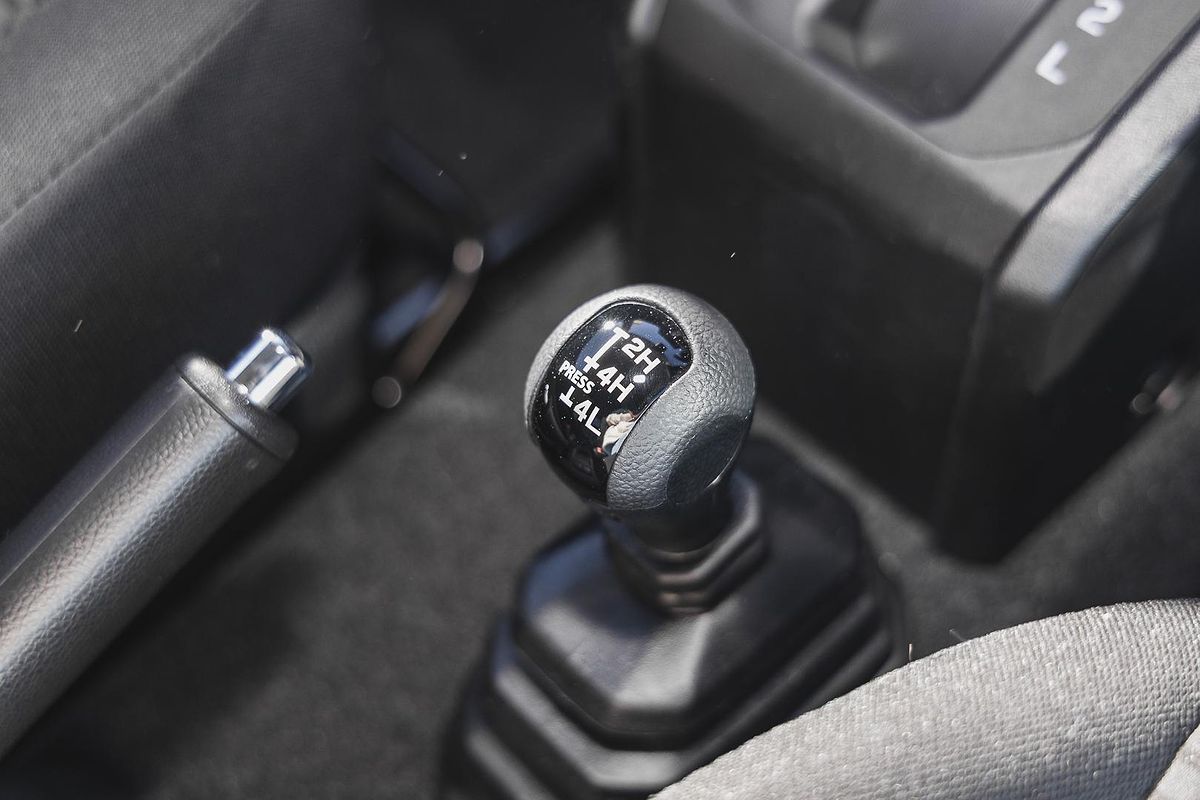 2024 Suzuki Jimny GLX GJ