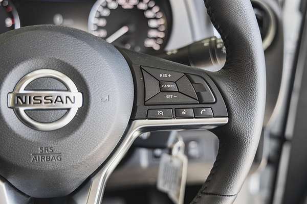 2024 Nissan Navara ST D23 4X4