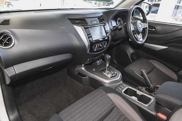 2024 Nissan Navara ST D23 4X4