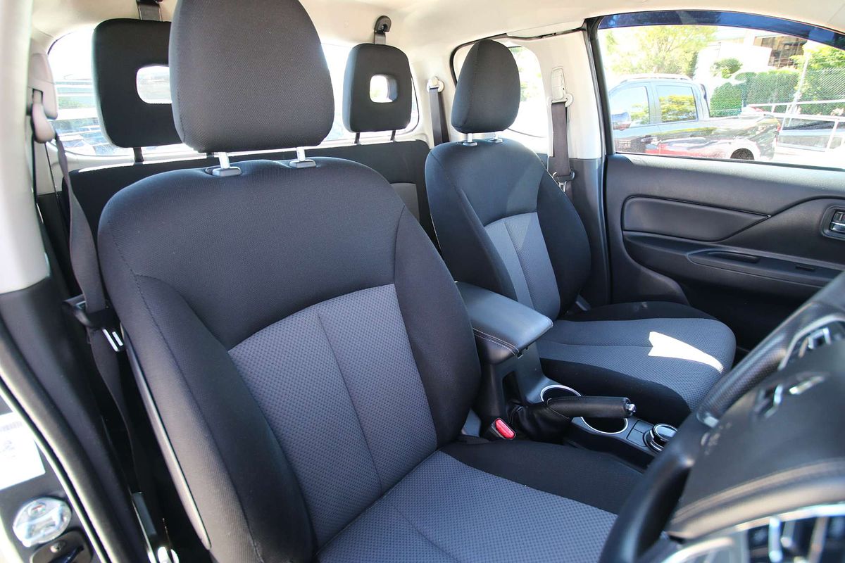 2022 Mitsubishi Triton GLX+ MR 4X4