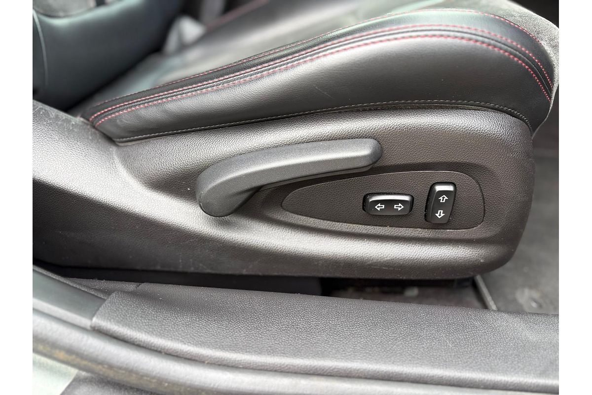 2016 Holden Commodore SS Black VF Series II