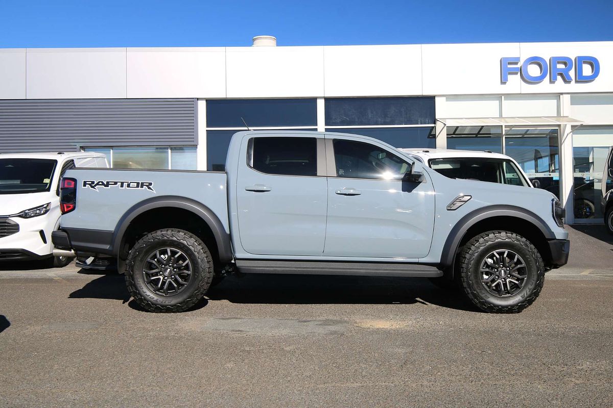 2025 Ford Ranger Raptor  4X4 3.0L