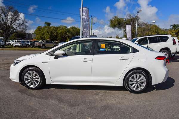 2023 Toyota Corolla Ascent Sport Hybrid ZWE219R