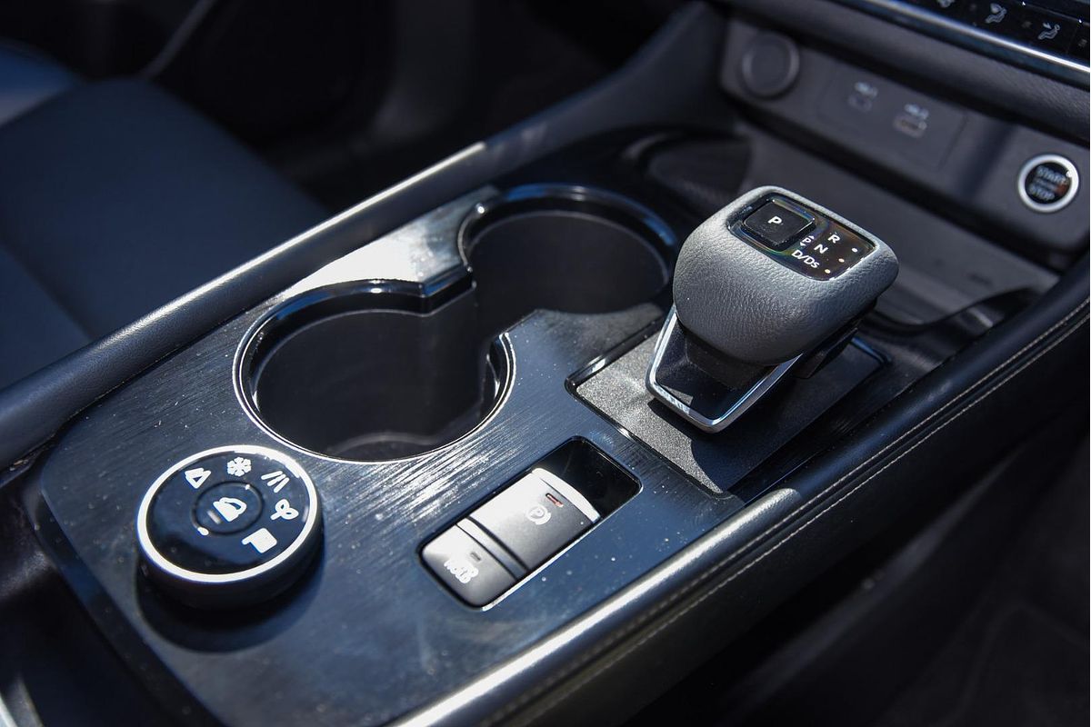 2023 Nissan X-TRAIL ST-L T33