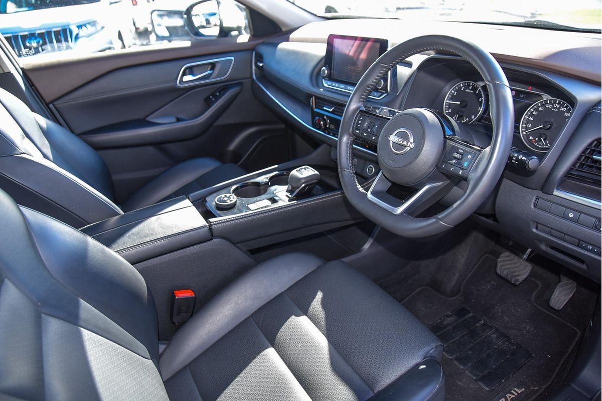 2023 Nissan X-TRAIL ST-L T33