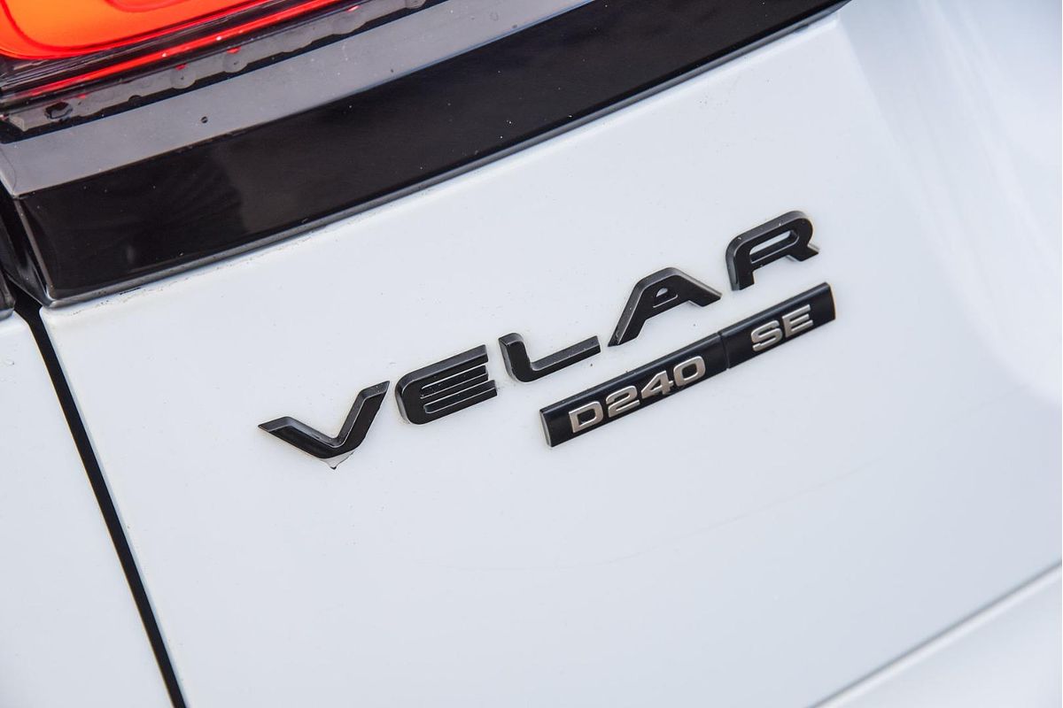 2018 Land Rover Range Rover Velar D240 SE L560