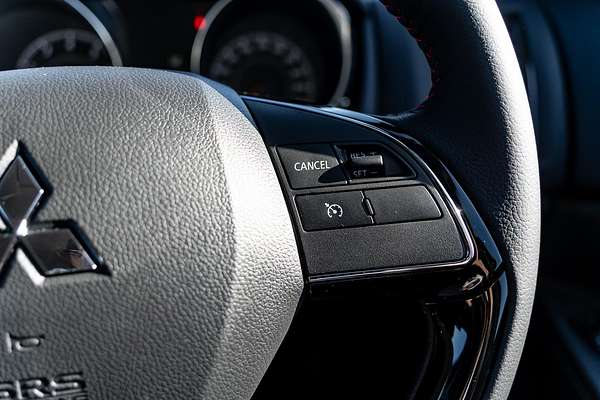 2025 Mitsubishi ASX MR XD