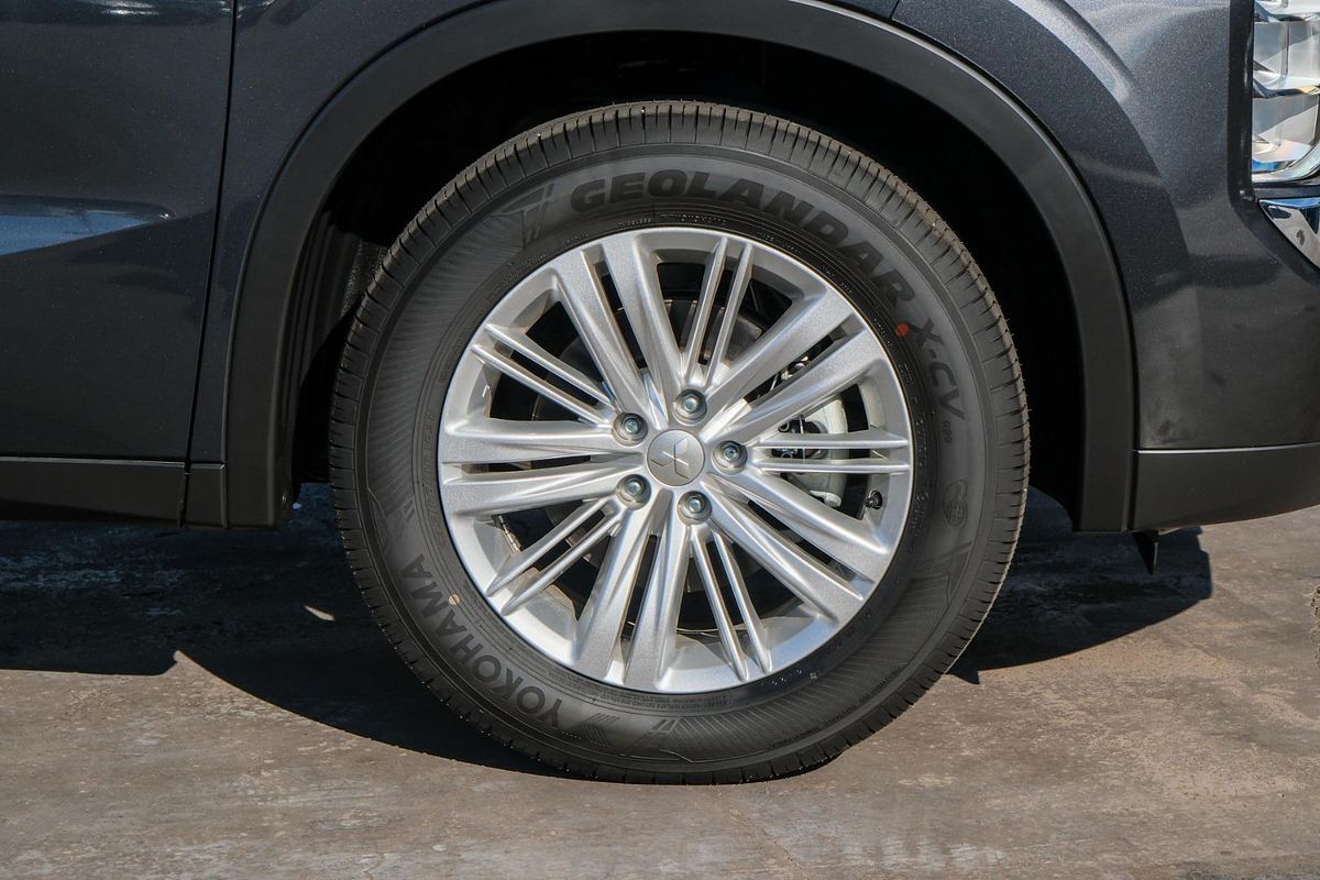 2024 Mitsubishi Outlander ES ZM