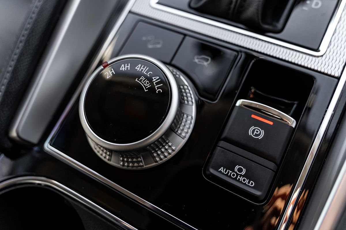 2021 Mitsubishi Pajero Sport Exceed QF