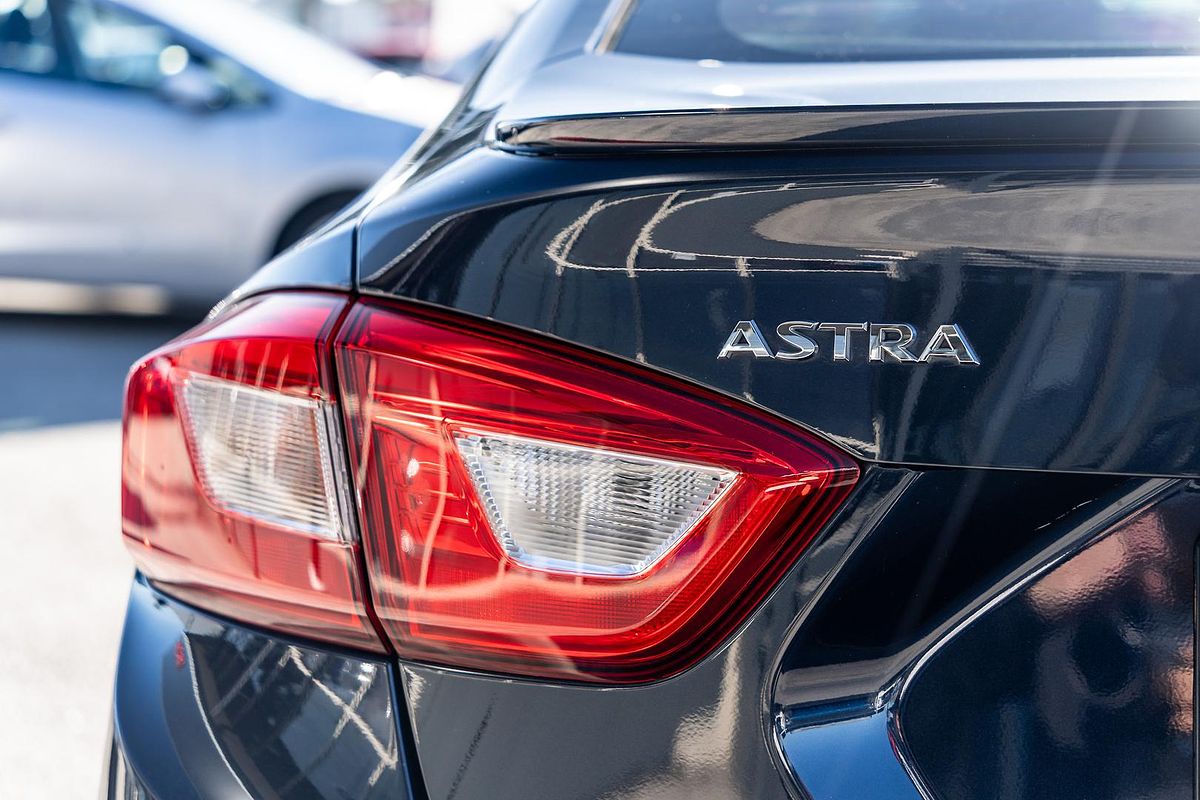 2017 Holden Astra LTZ BL