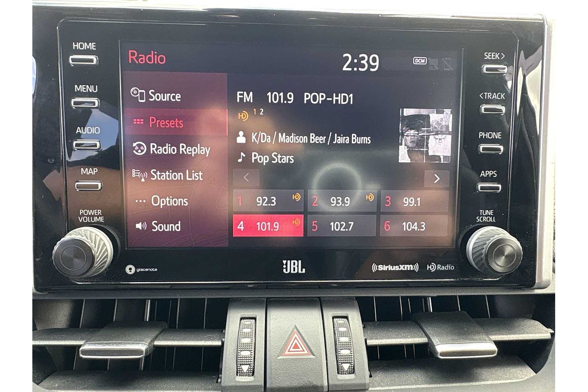 2019 Toyota RAV4 Hybrid XSE